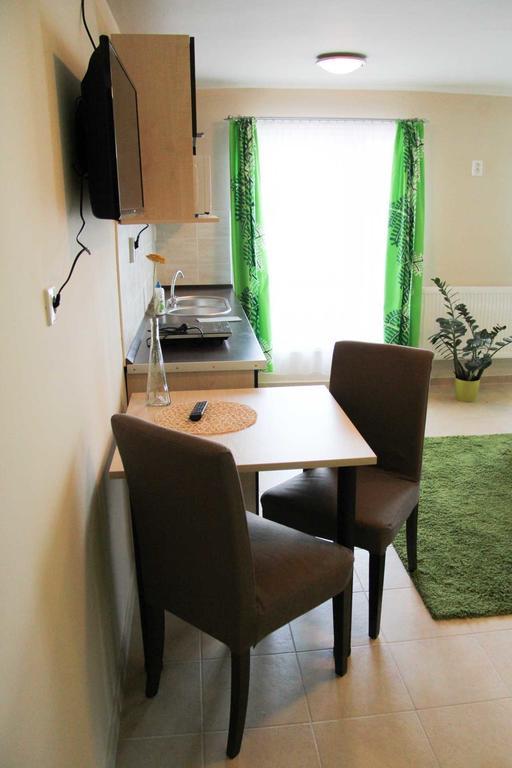 Irisz Apartmanhaz Mórahalom 客房 照片